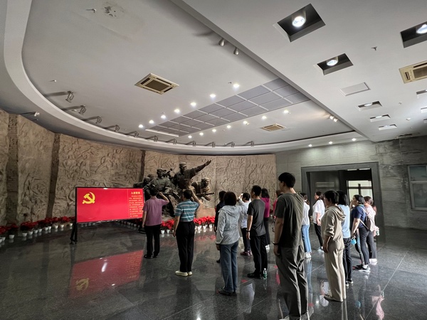 1684803178057030608.jpg 调整大小 222.jpg