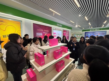 1764409421378010981.jpg 333.jpg