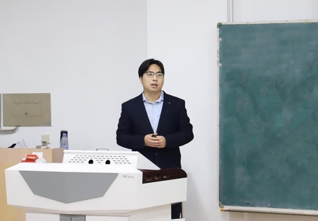 1764815398234023027.jpg 444.jpg